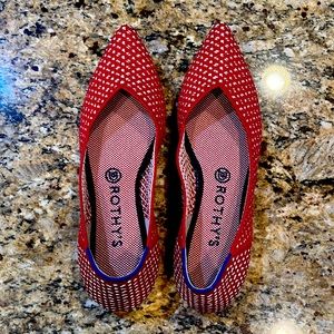 Authentic retired Rothy’s point. EUC.